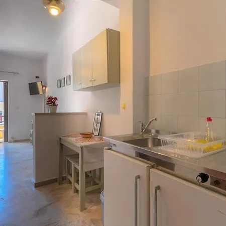Hermes Apartments & Studios Apartment *